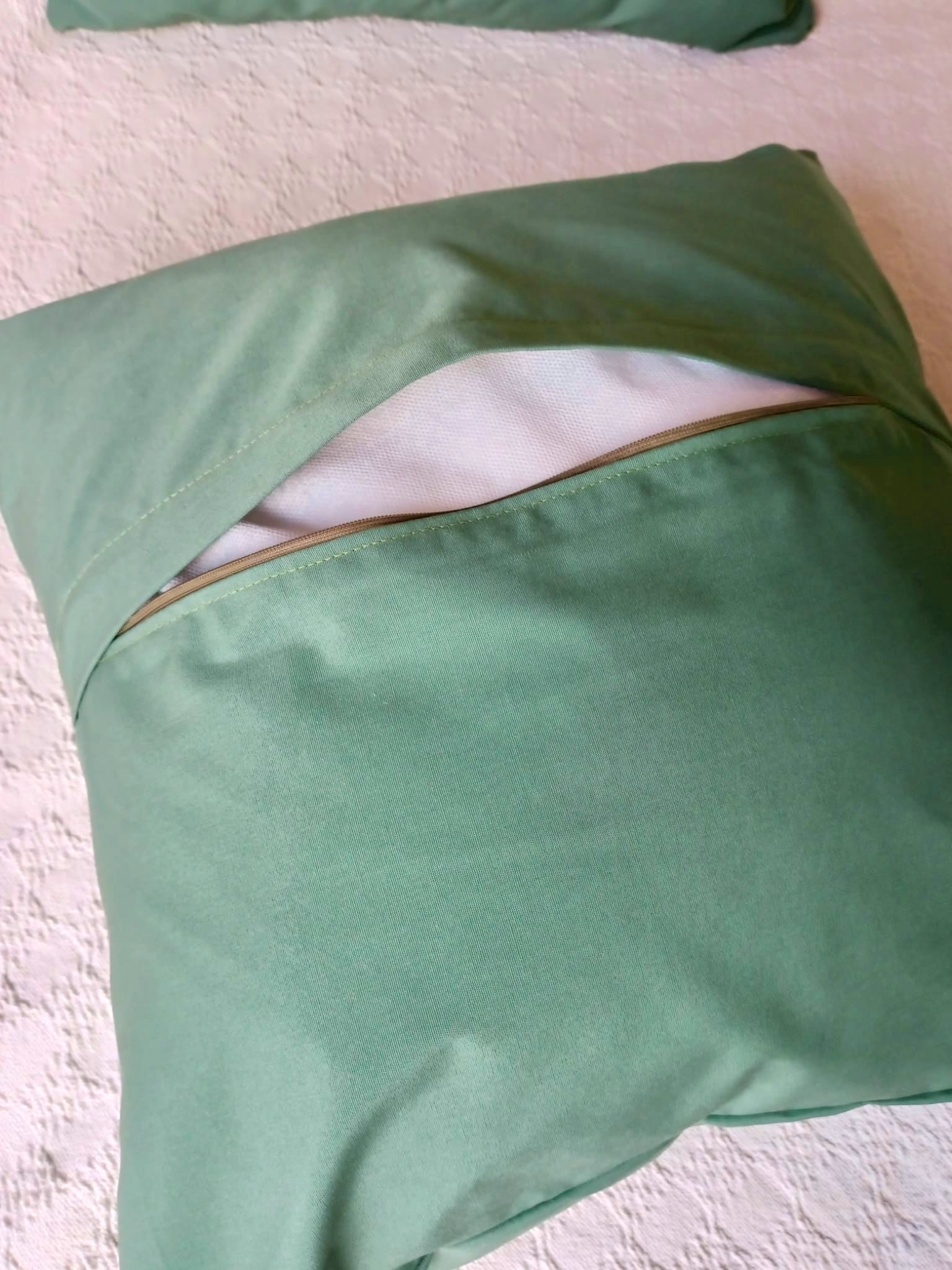 Funda De Almohadón Verde 45 X 45 Cm C/ Cierre Verde Musgo