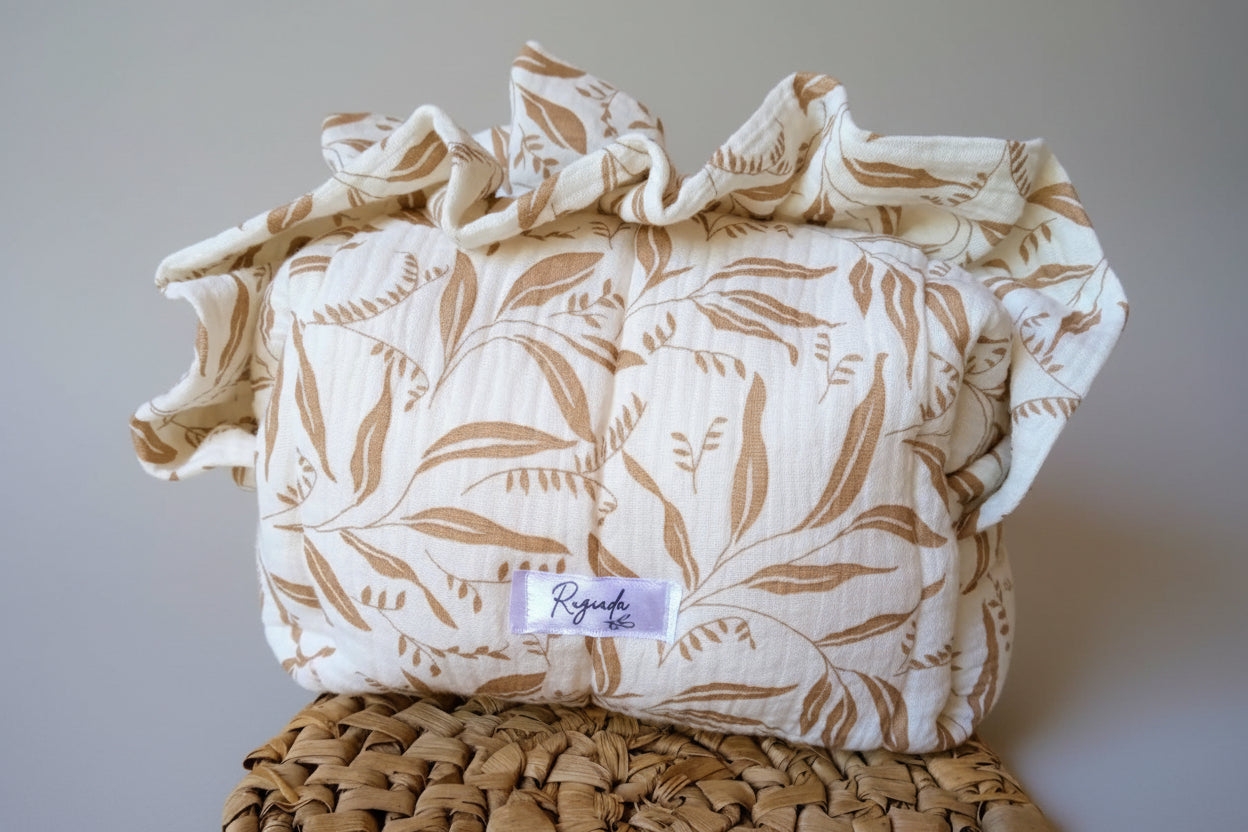 Necessaire Neceser Capitoneado C/ Volados - Beige / Turquesa / Hojas / Lunares