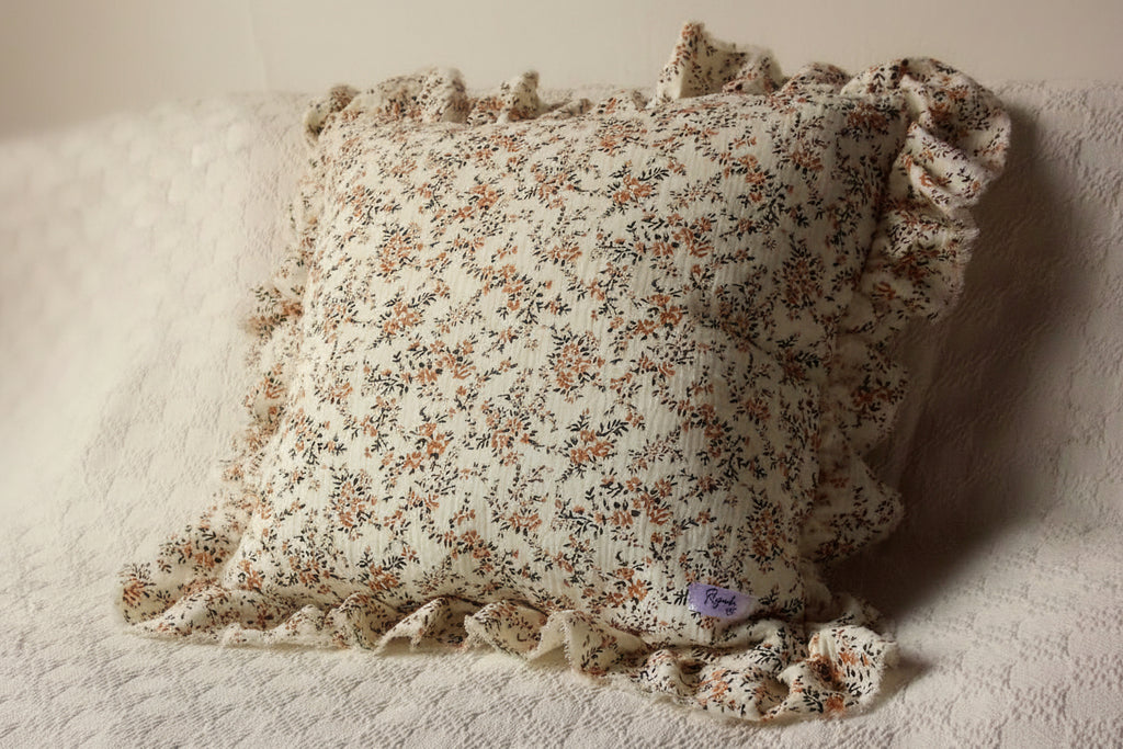 Funda De Almohadón 40x40cm En Algodón. Floral Con Cierre Beige