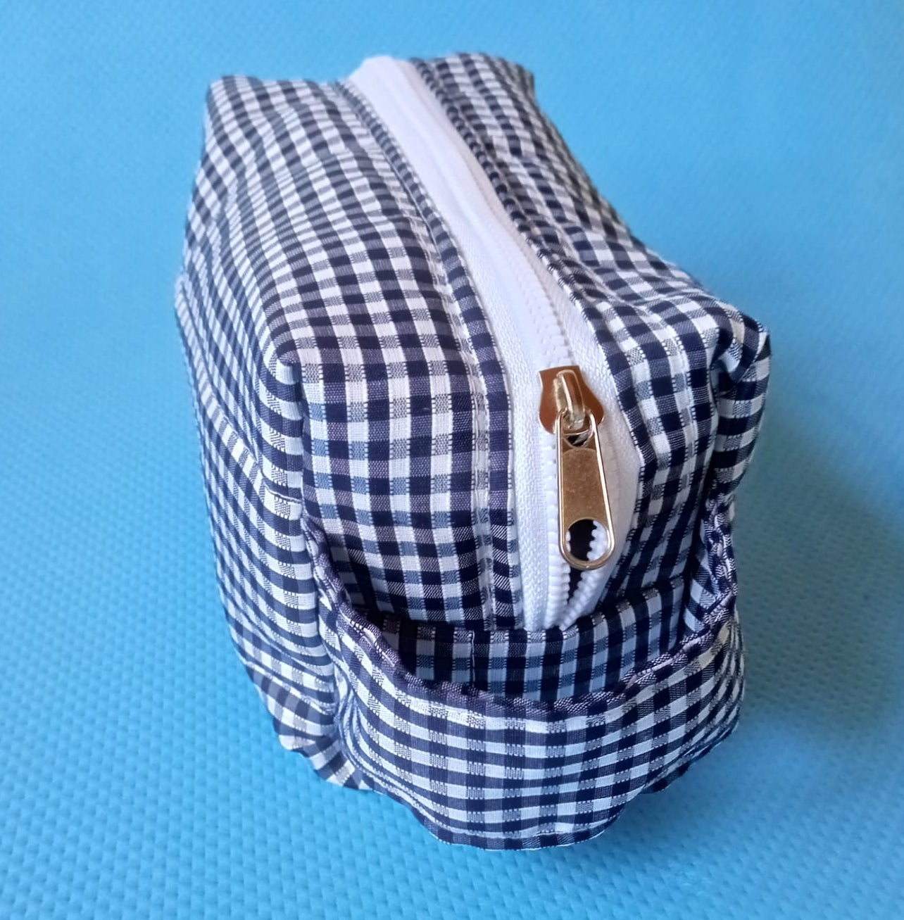 Neceser Necesaire Cartuchera De Tela Capitoneada Cuadros Vichy Azul / Rojo