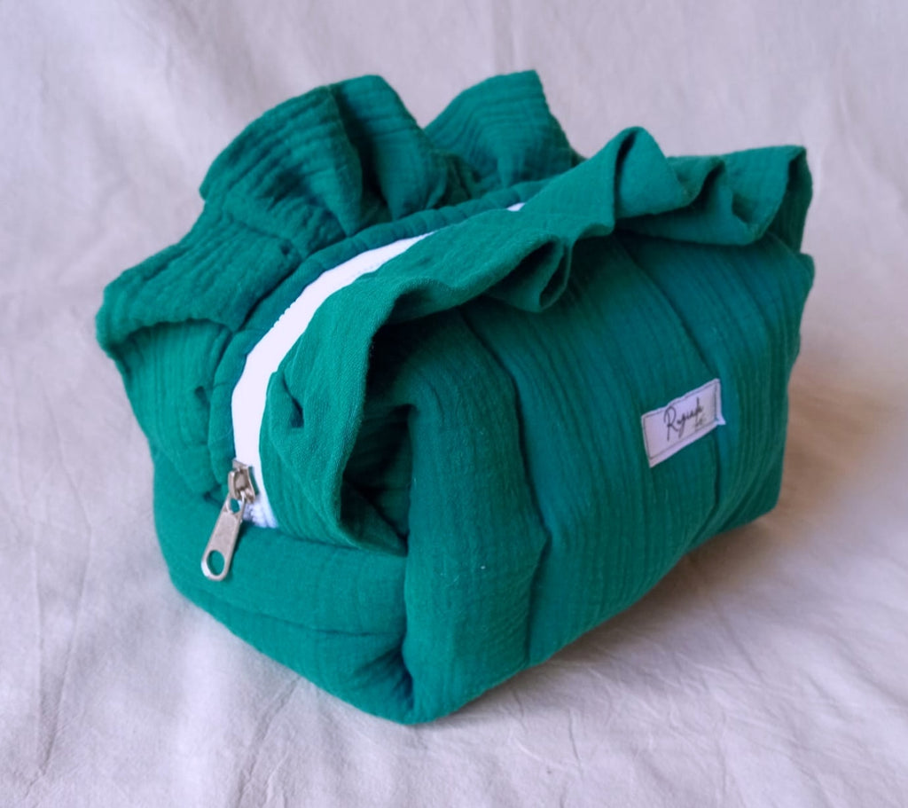 Necessaire Neceser Capitoneado C/ Volados - Beige / Turquesa / Hojas / Lunares