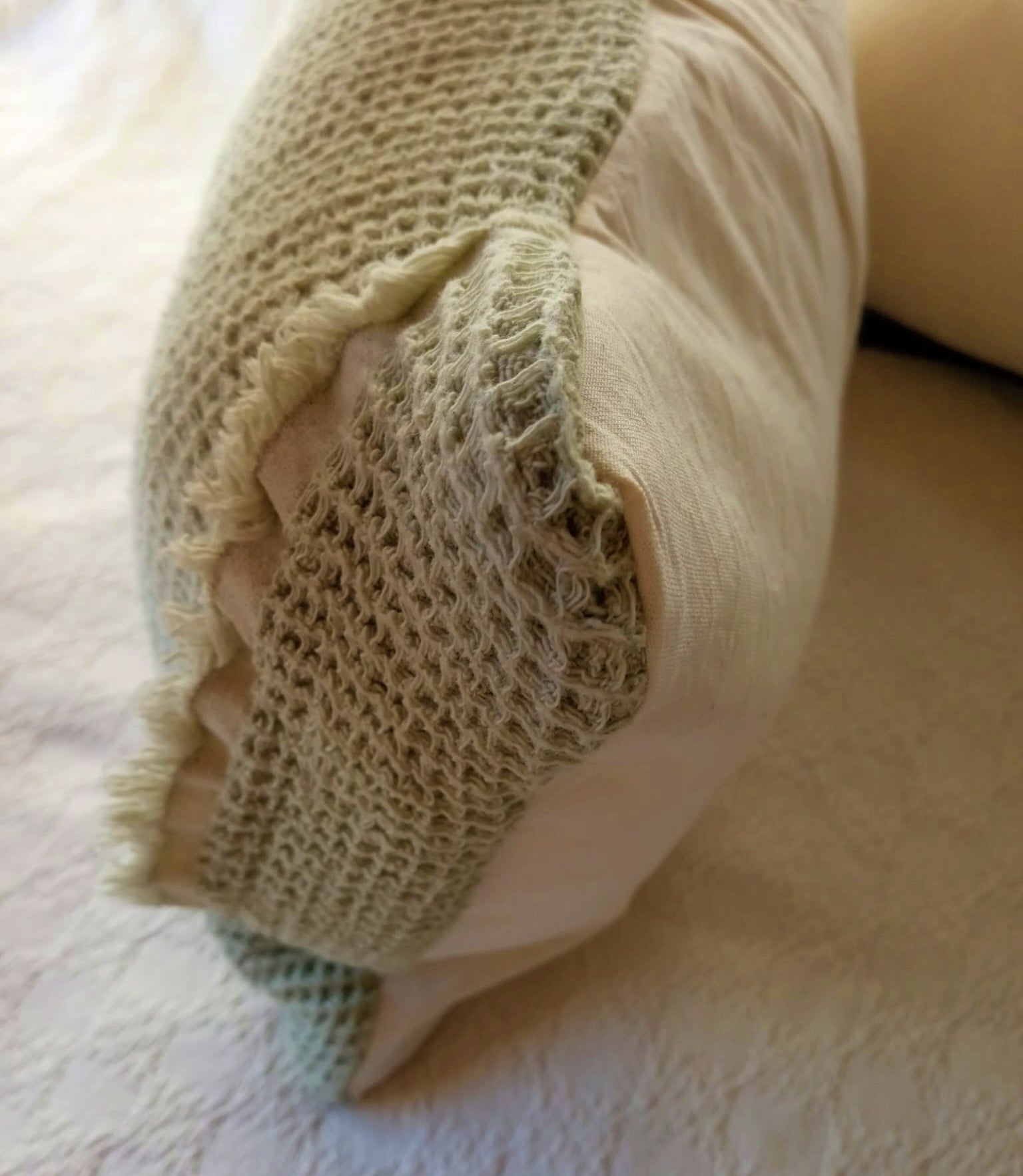 almohadon lienzo tusor verde nido verde malva rugiada textil