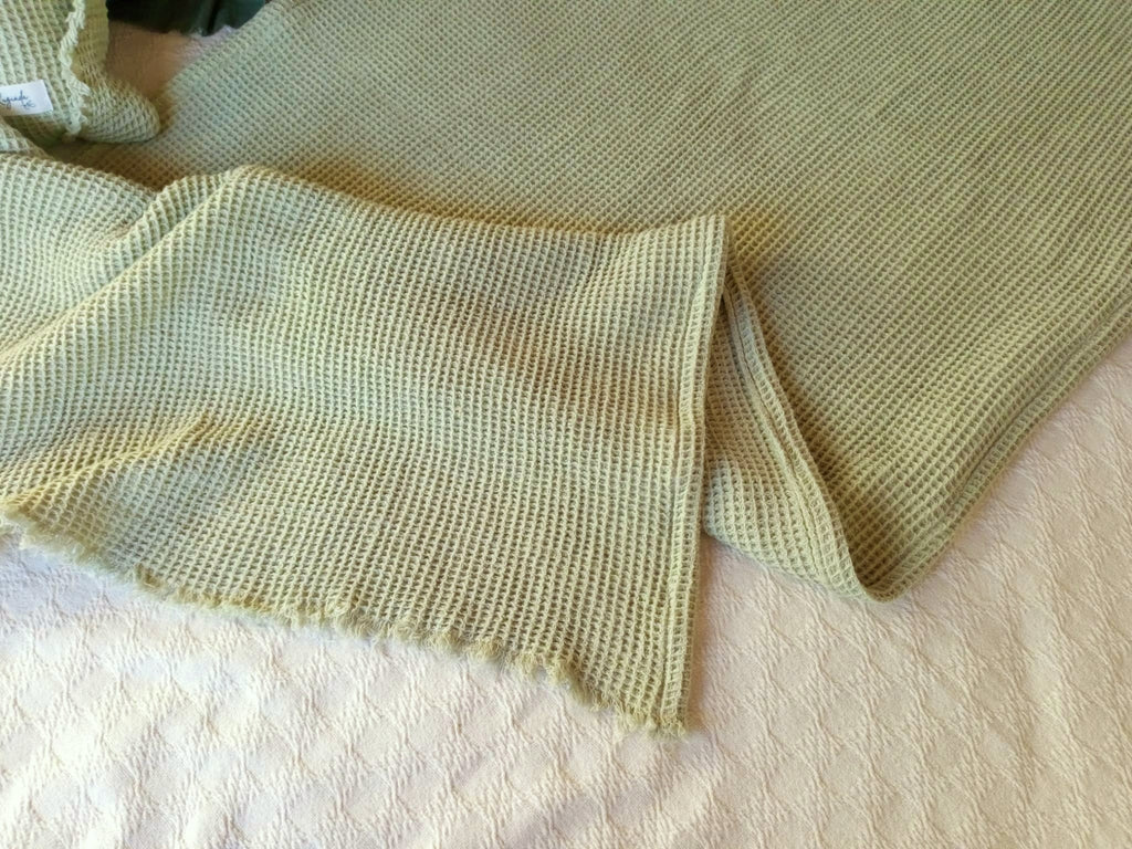 almohadon lienzo tusor verde nido verde malva rugiada textil