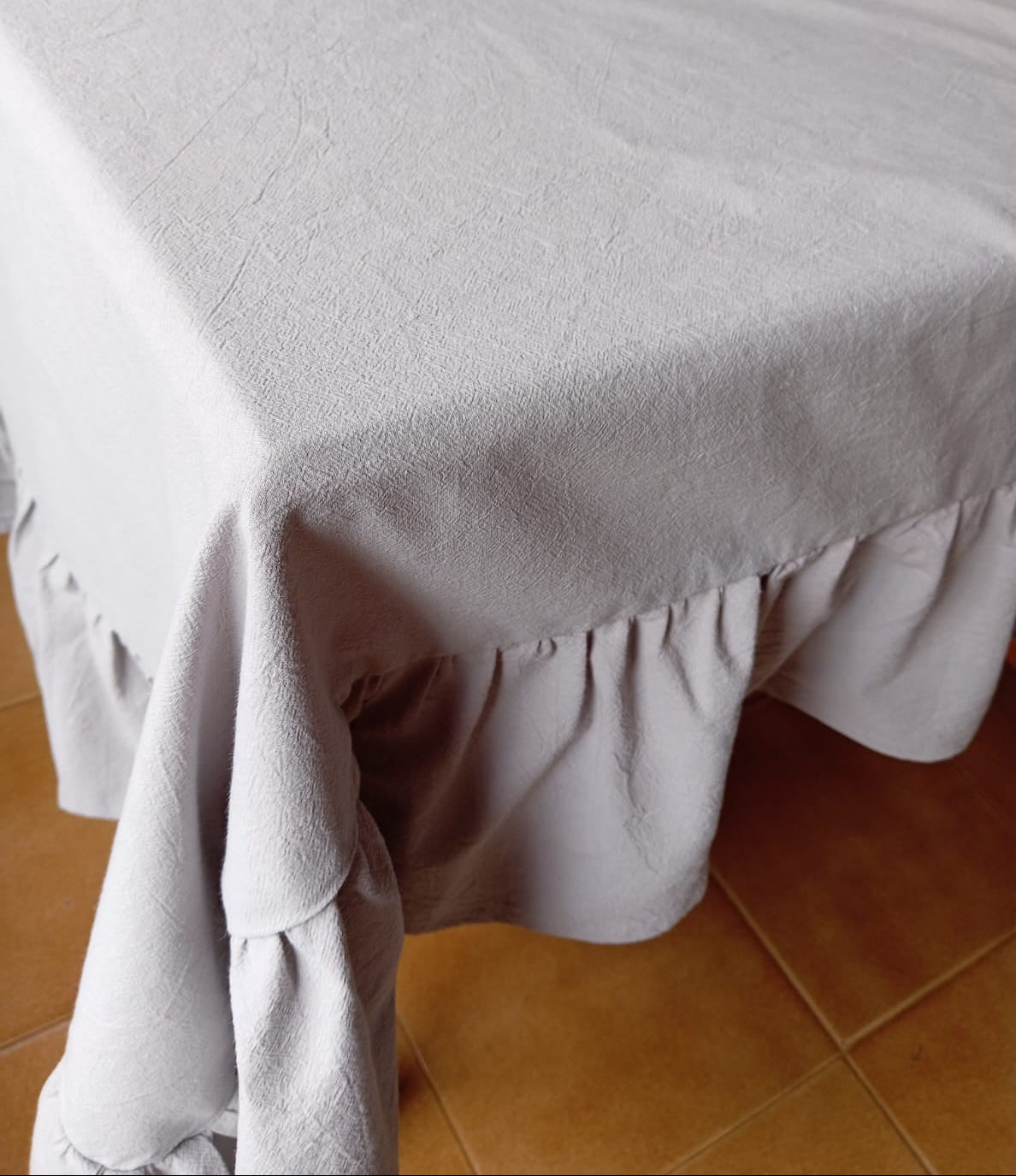 Mantel Rectangular Volados Rugiada Textil 148cm Tusor Gris